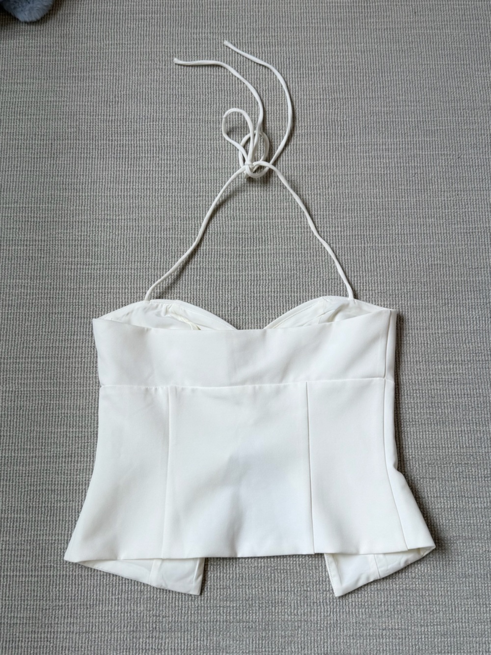 Superdown Halter Top - Picture 2 of 3